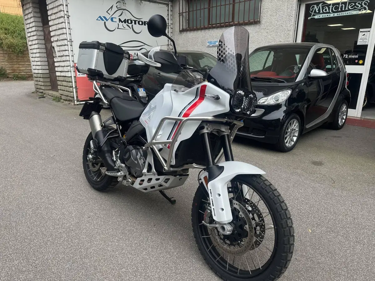 Ducati DesertX (2022 - 25)
