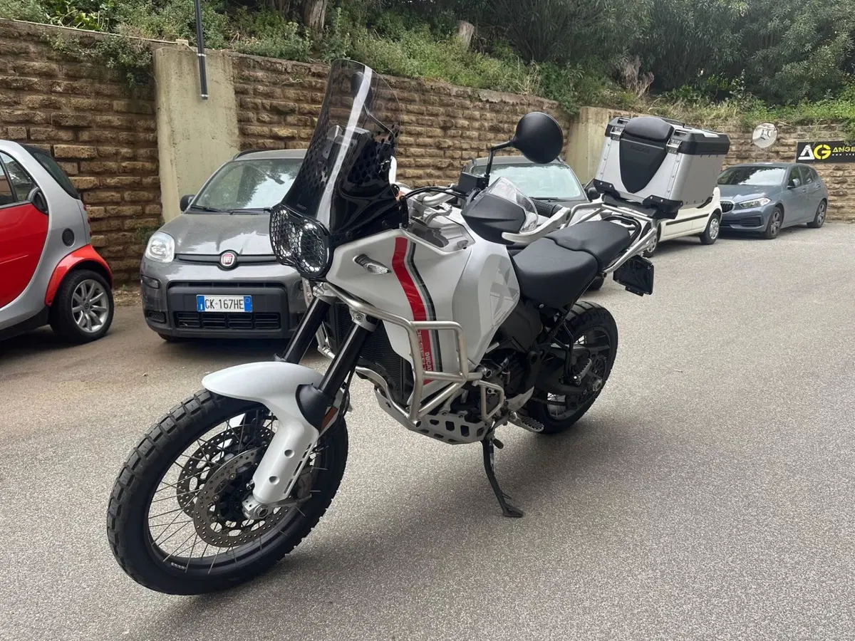 Ducati DesertX (2022 - 25) (3)