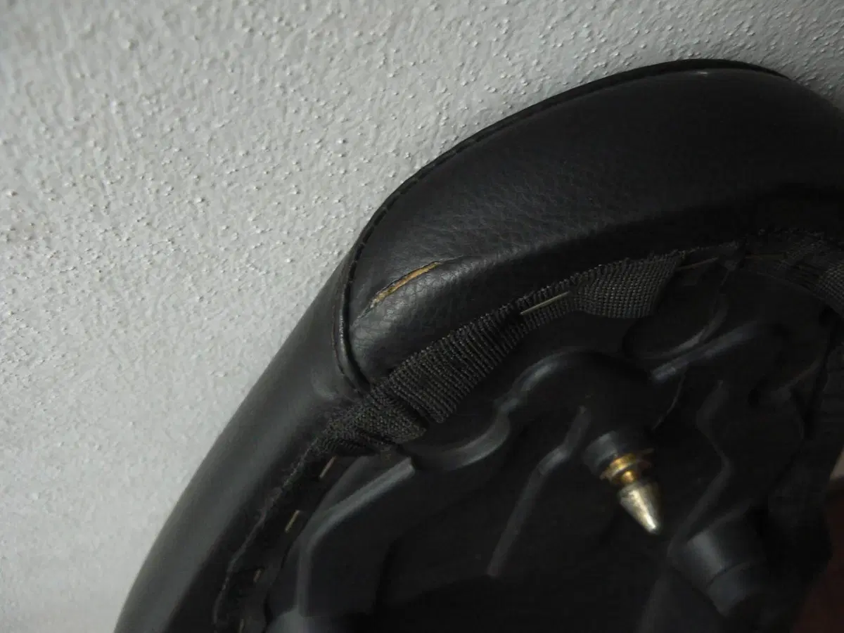 Sella per Aprilia Shiver SL
