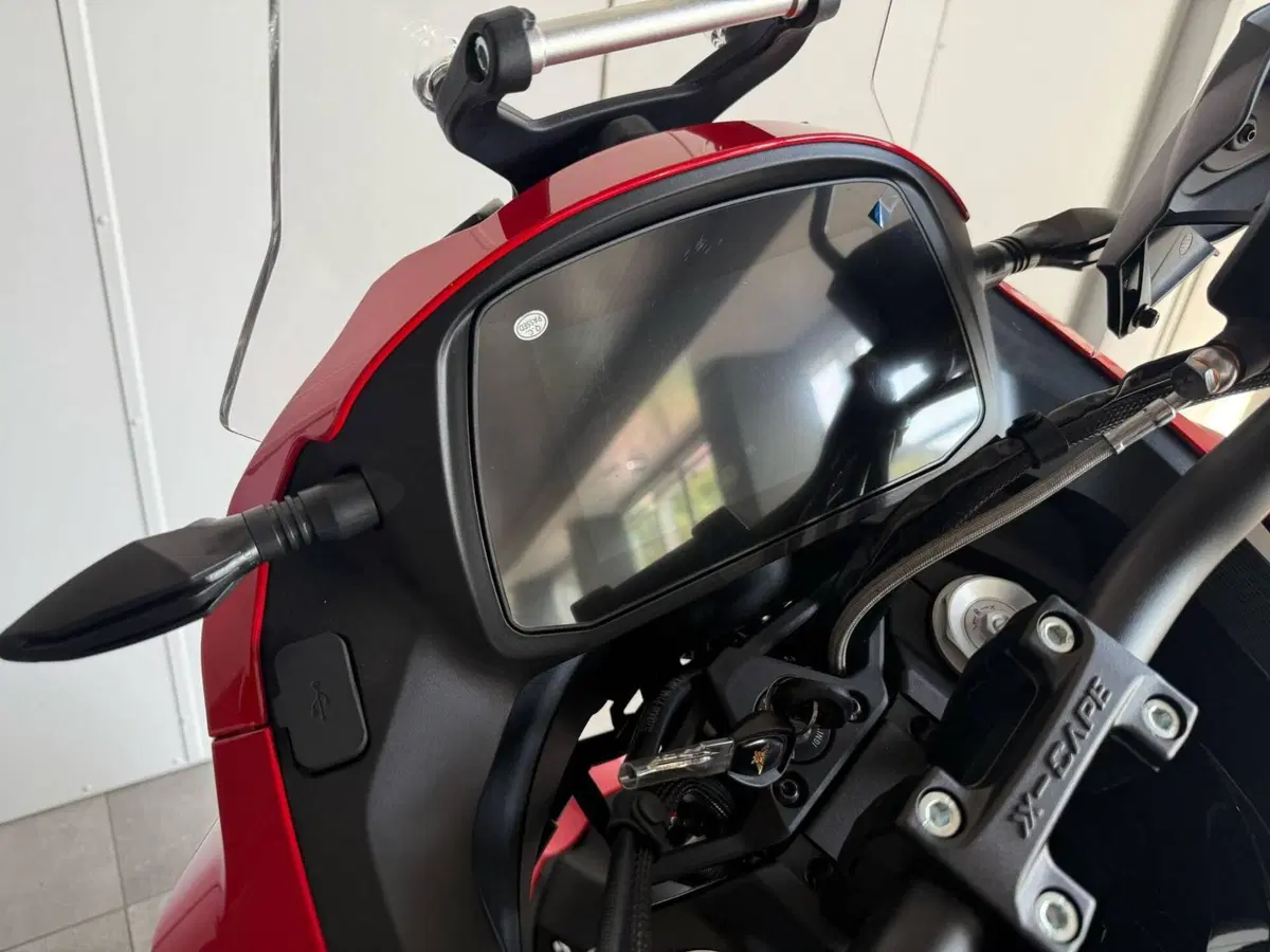 Moto Morini X-Cape 700 (2025 - 26) (16)