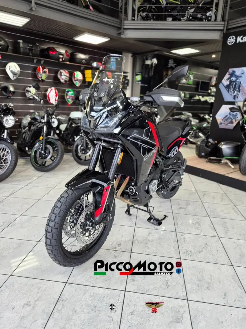 Moto Morini X-Cape 700 (2025 - 26) (2)