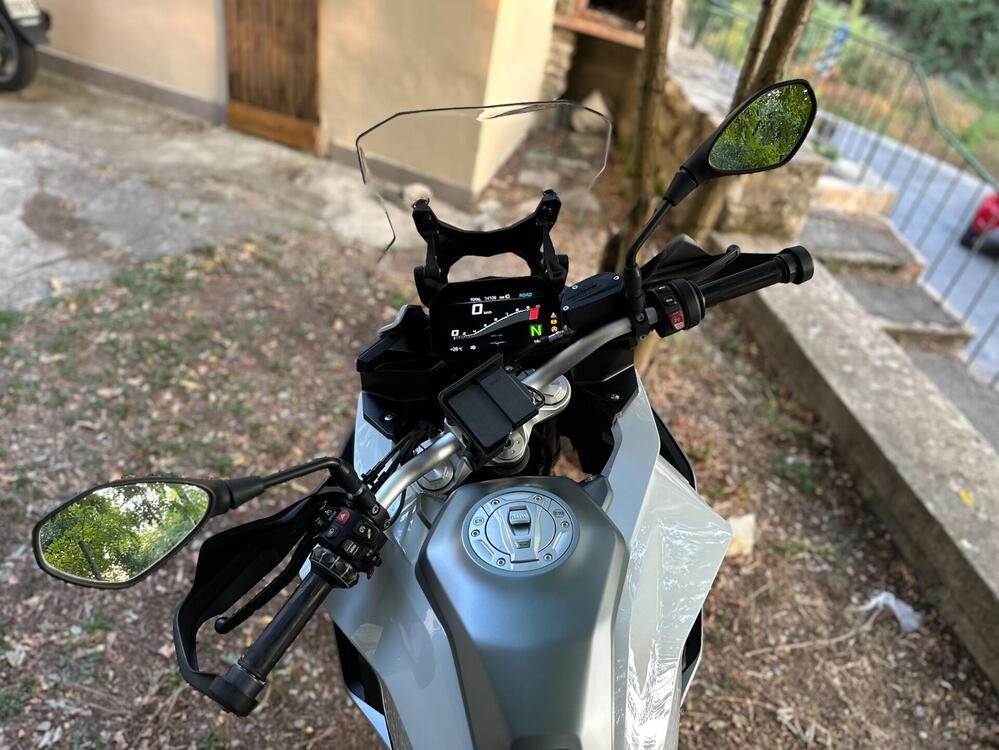 Bmw F 900 XR (2020 - 24) (3)