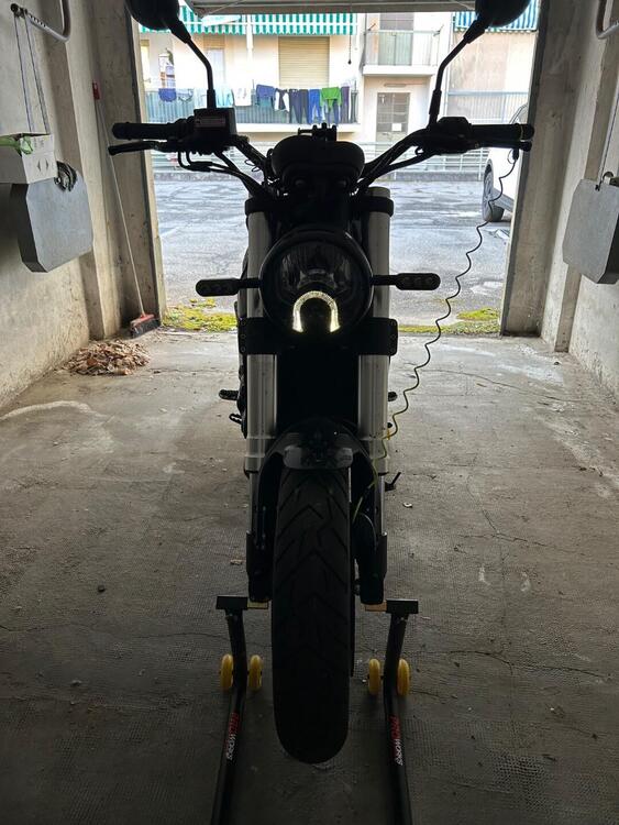 Benelli Leoncino 500 (2021 - 25) (2)