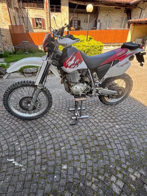 Yamaha TT 600 R (5)
