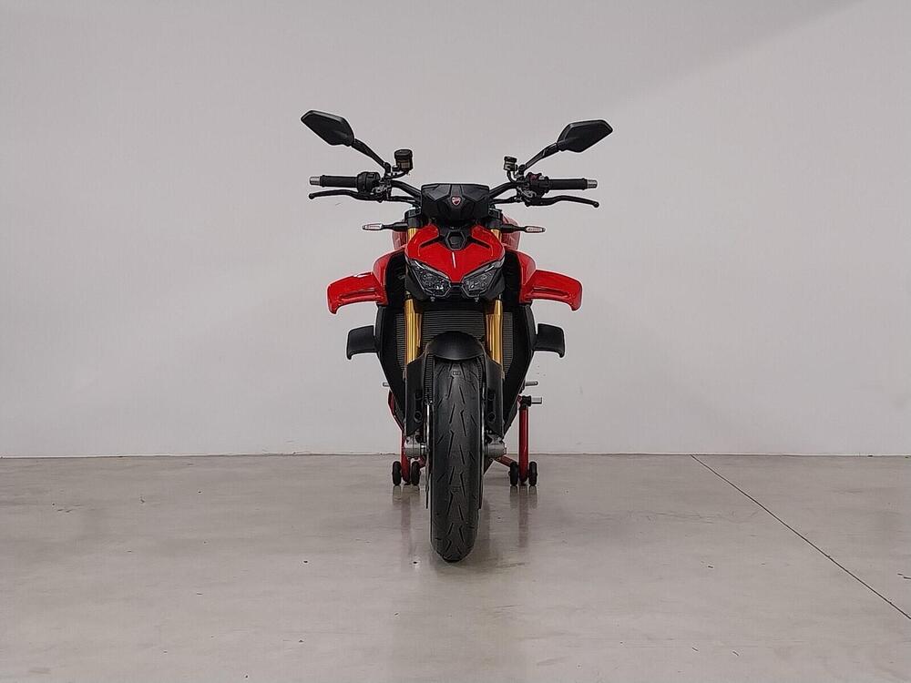 Ducati Streetfighter V4 S (2025) (3)