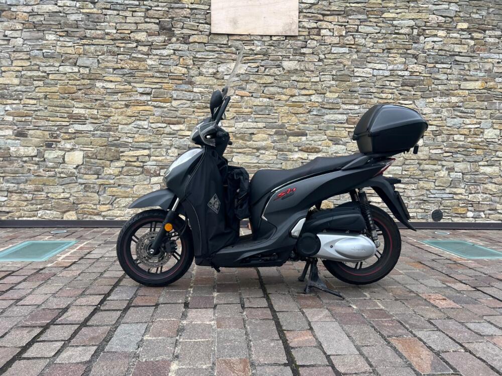 Honda SH 300 i Sport ABS (2018 - 20) (4)