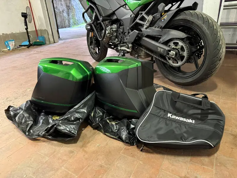Kawasaki Versys 1000 S Tourer Plus (2021) (4)