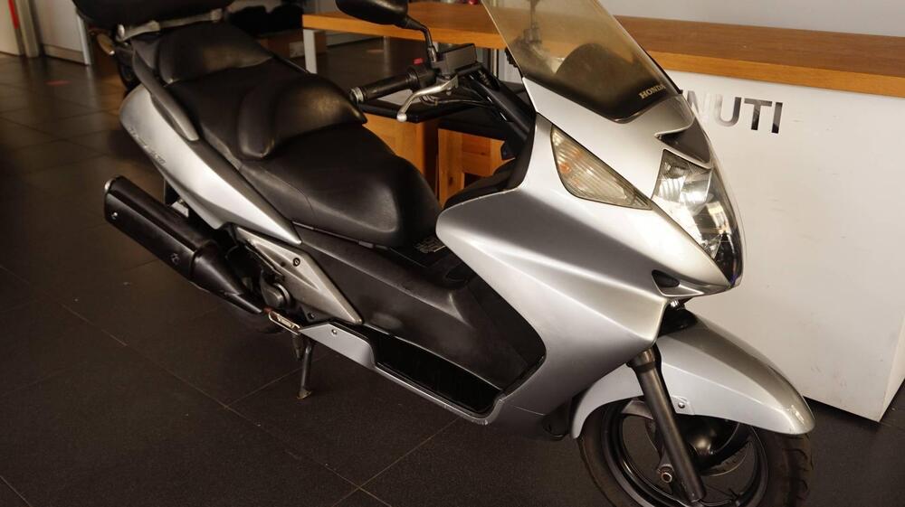 Honda Silver Wing 400 (2006 - 09) (5)