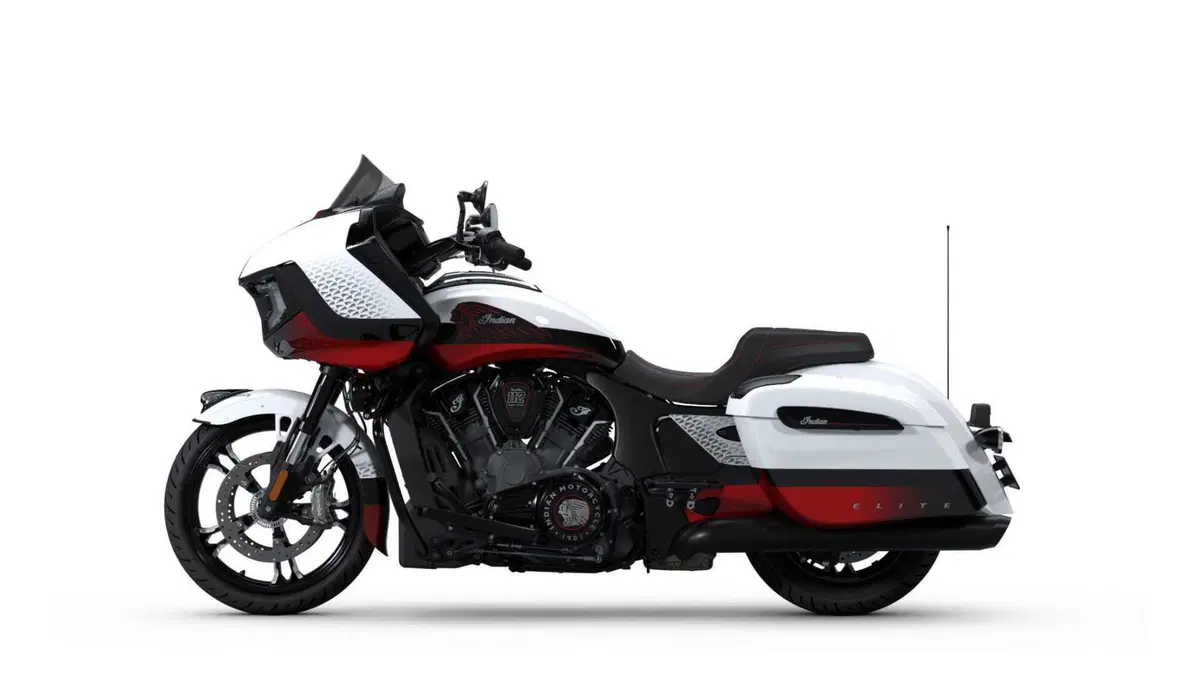 Indian Challenger Challenger 1834 Powerplus Elite (2025 - 26) (3)