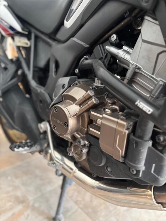 Honda Africa Twin CRF 1000L DCT ABS (2016 - 17) (4)