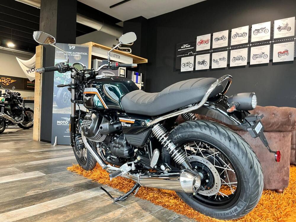 Moto Guzzi V7 Special (2025) (5)