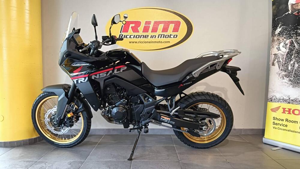 Honda Transalp XL750 (2025) (3)