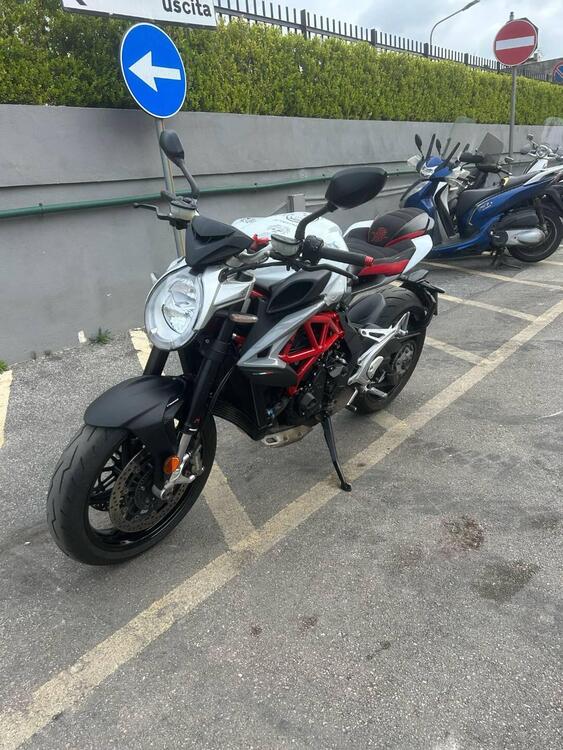 MV Agusta Brutale 800 EAS ABS (2016 - 19) (5)