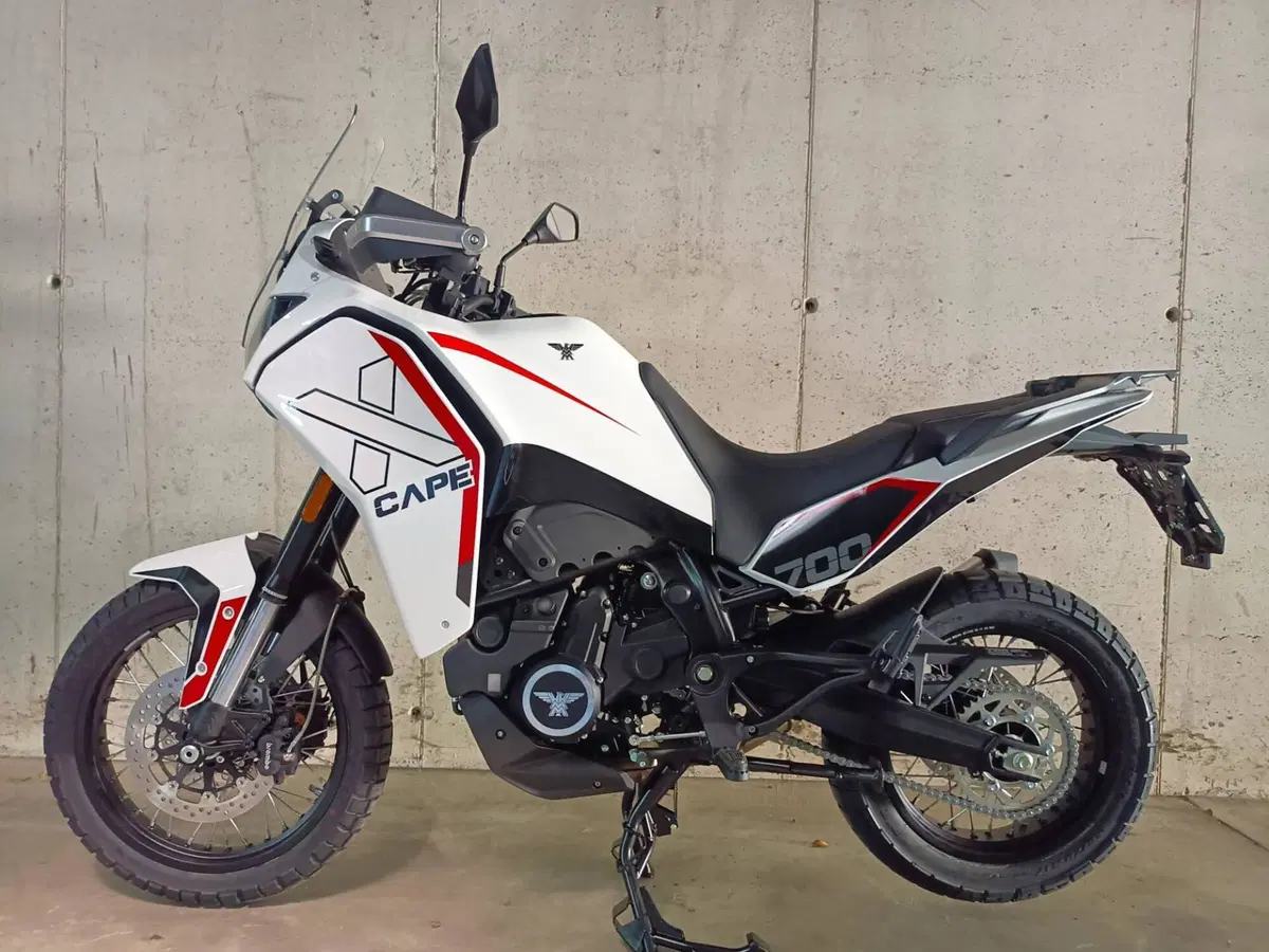 Moto Morini X-Cape 700 (2025 - 26) (2)