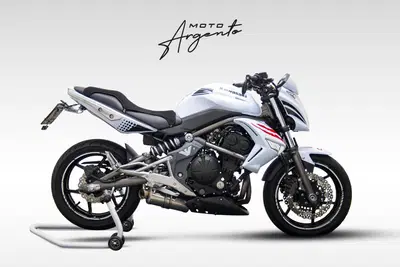 Kawasaki ER-6N (2006 - 09) usata