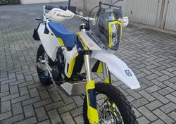 Husqvarna 701 Enduro (2022) usata