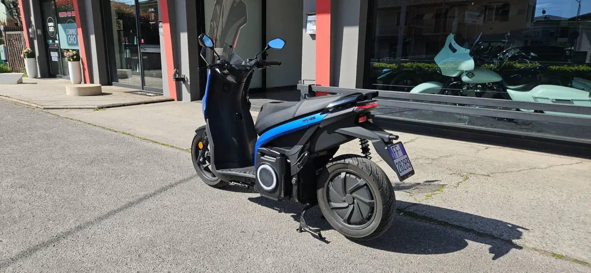 Seat MÓ 125 Performance (2022 - 26) (7)
