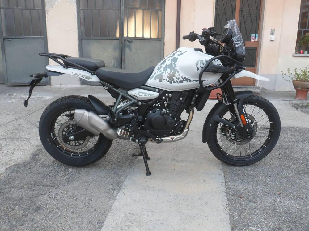 Royal Enfield Himalayan 450 (2024 - 25) (5)