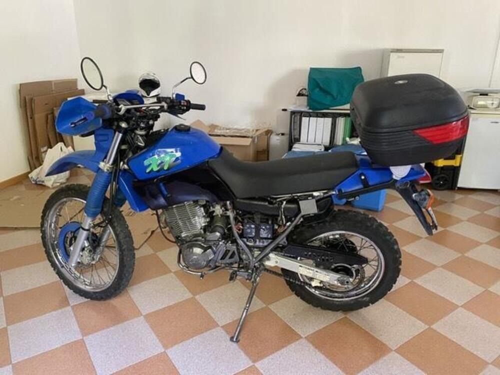 Yamaha xt 600 E  (2)