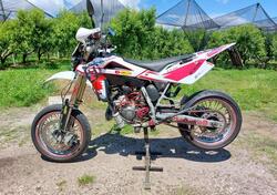 Husqvarna SM 125 (2007) usata