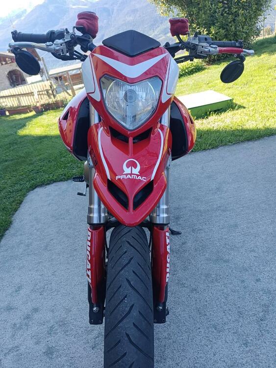 Ducati Hypermotard 1100 (2007 - 09) (4)