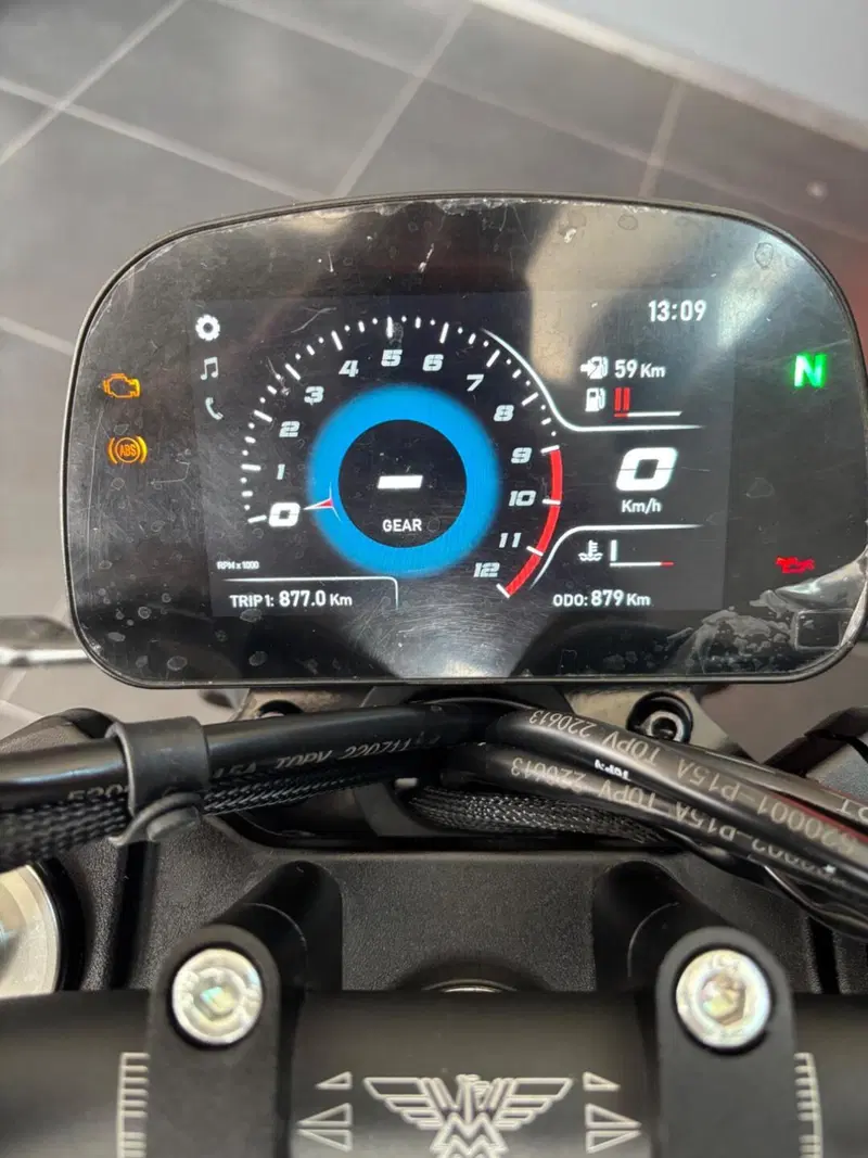 Moto Morini SEIEMMEZZO STR (2022 - 26) (11)