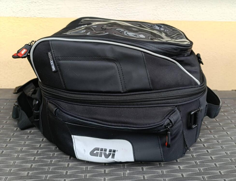 Borsa Serbatoio GIVI Tanlock XS306 - 25lt. (3)