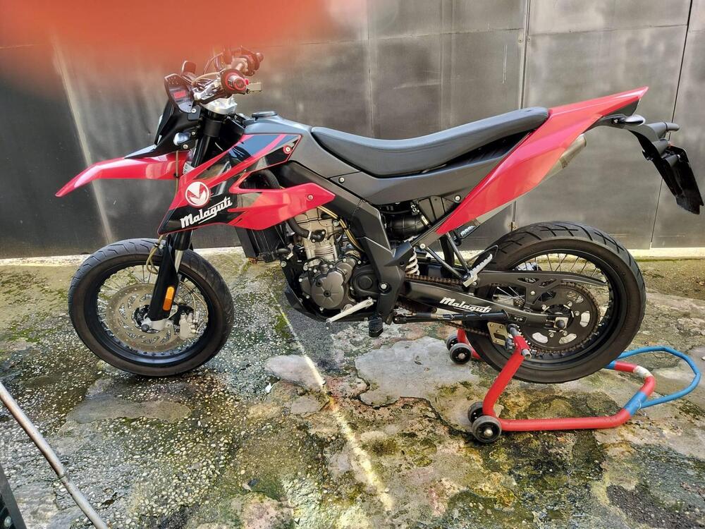 Malaguti XSM 125 (2021 - 25) (3)