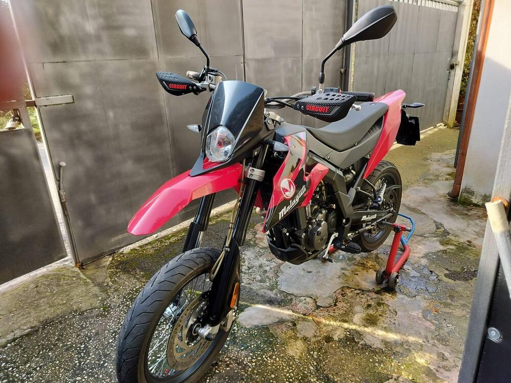 Malaguti XSM 125 (2021 - 25) (4)