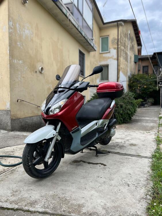Yamaha X-Max 250 (2005 - 07) (4)