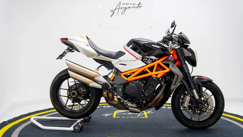 MV Agusta Brutale 1090 RR (2009 - 15) (3)