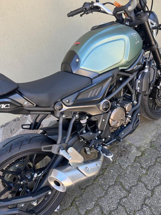 Voge Trofeo 300AC (2021 - 25) (5)