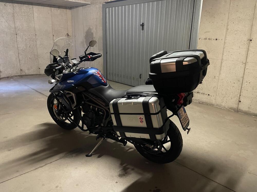 Triumph Tiger 800 XRt (2018 - 20) (4)