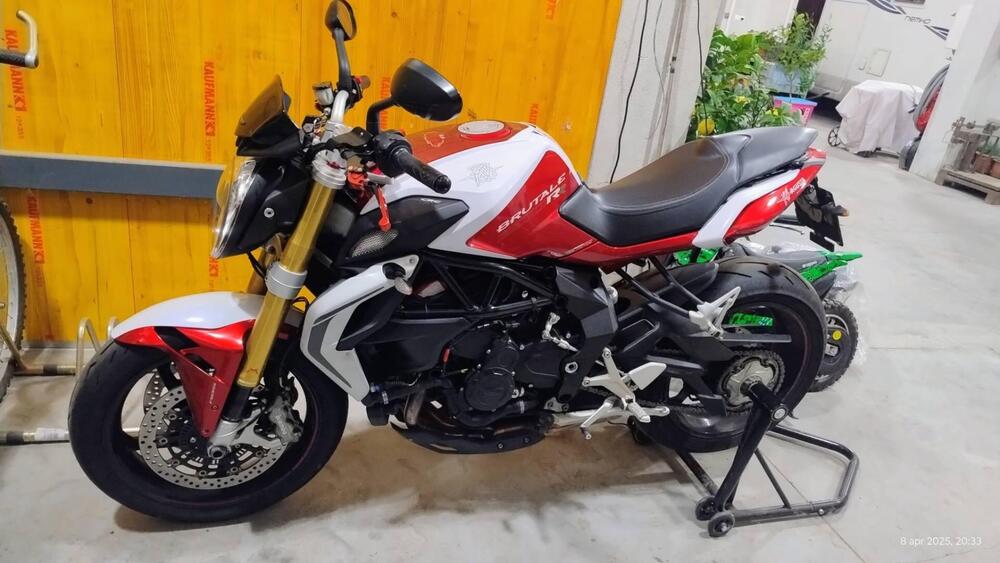 MV Agusta Brutale 800 RR (2015 - 16) (3)