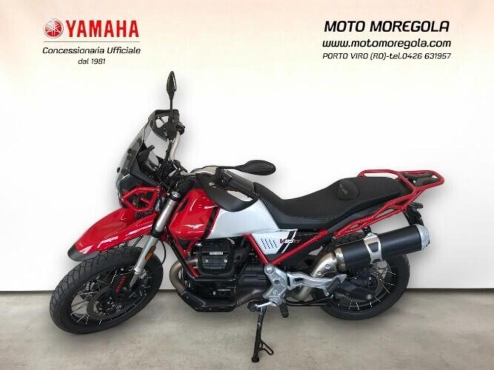 Moto Guzzi V85 TT (2021 - 23) (3)