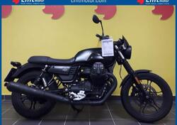 Moto Guzzi V7 III Stone (2017 - 20) usata
