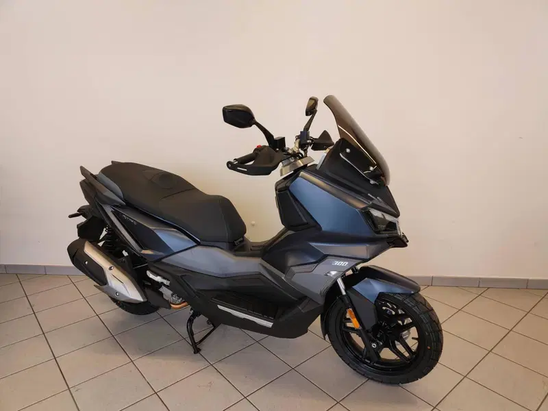 Sym ADX 300 (2024 - 26)