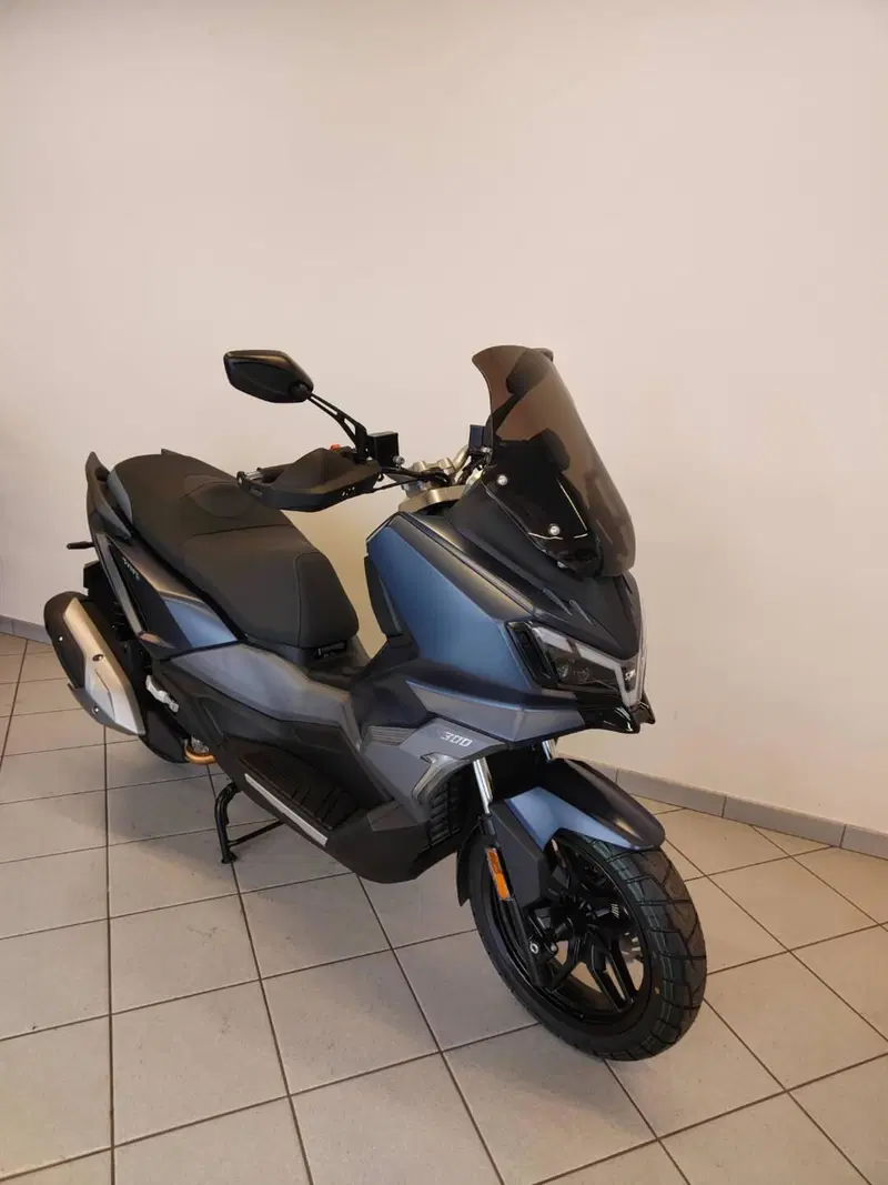 Sym ADX 300 (2024 - 26) (3)