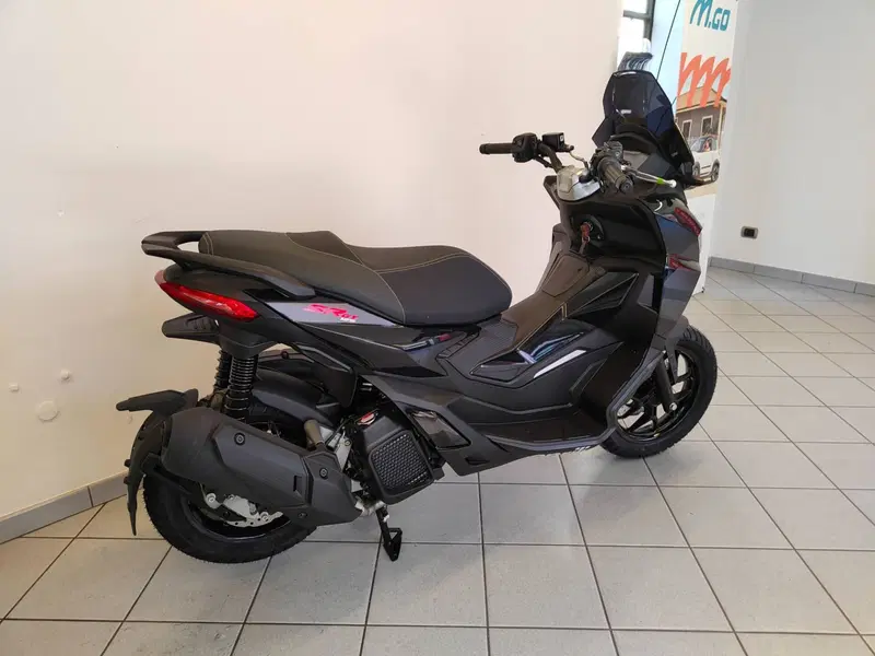 Aprilia SR GT 125 (2025 - 26) (7)