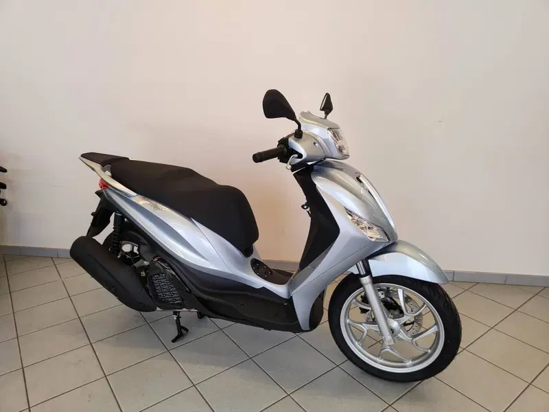 Piaggio Medley 125 (2025 - 26) (5)