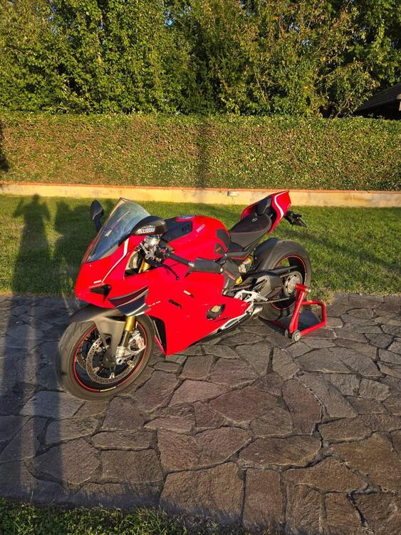 Ducati Panigale V4 1100 (2020) (2)