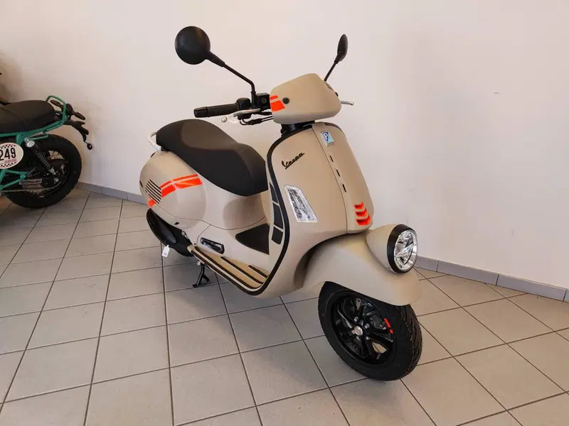 Vespa GTV 310 (2025 - 26) (2)