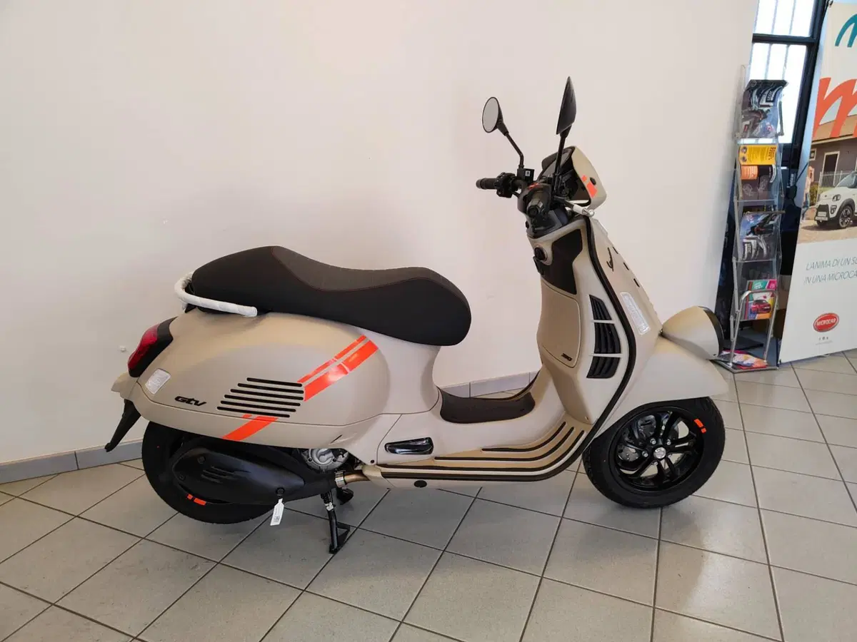 Vespa GTV 310 (2025 - 26) (7)