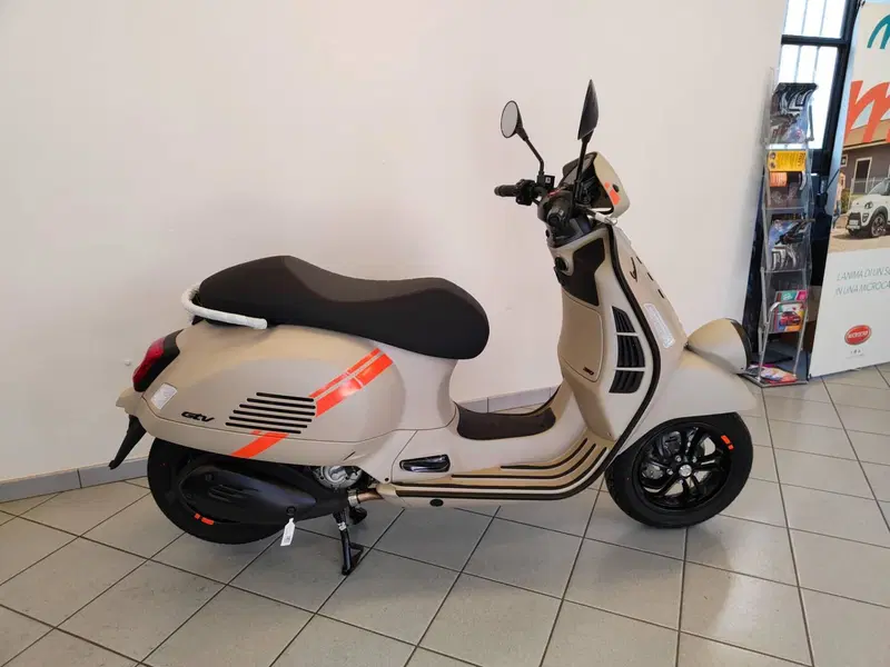 Vespa GTV 310 (2025 - 26) (7)