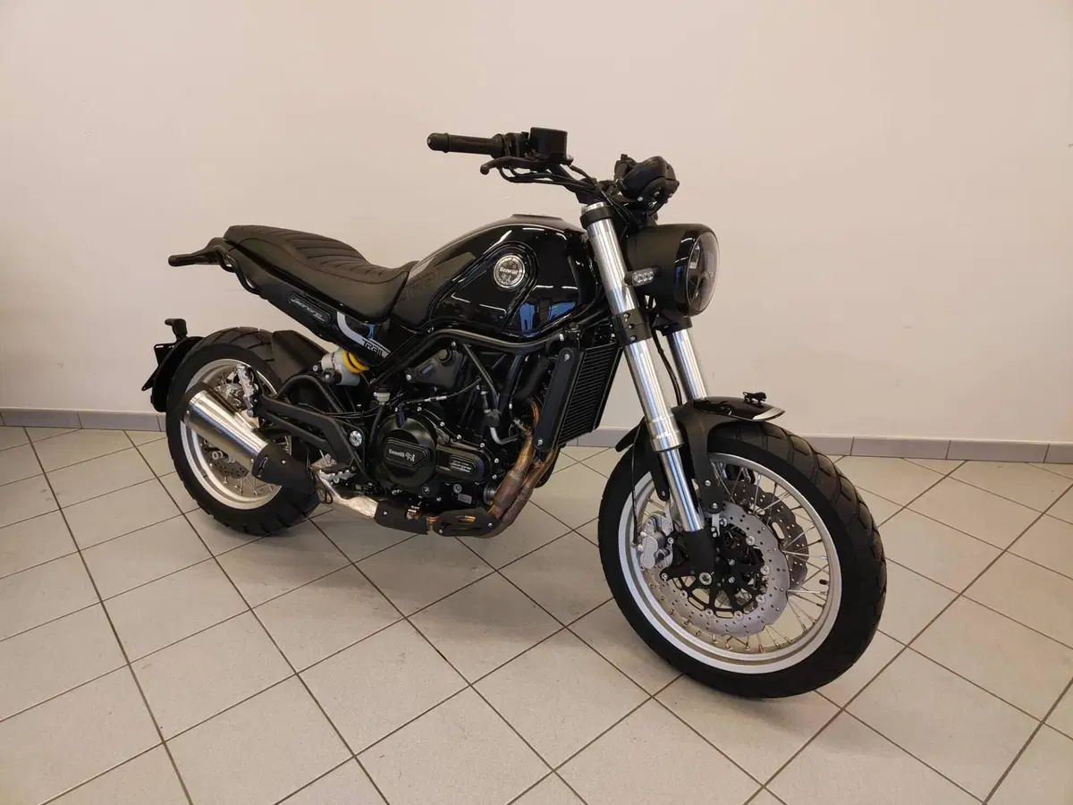 Benelli Leoncino 500 Trail (2021 - 26)
