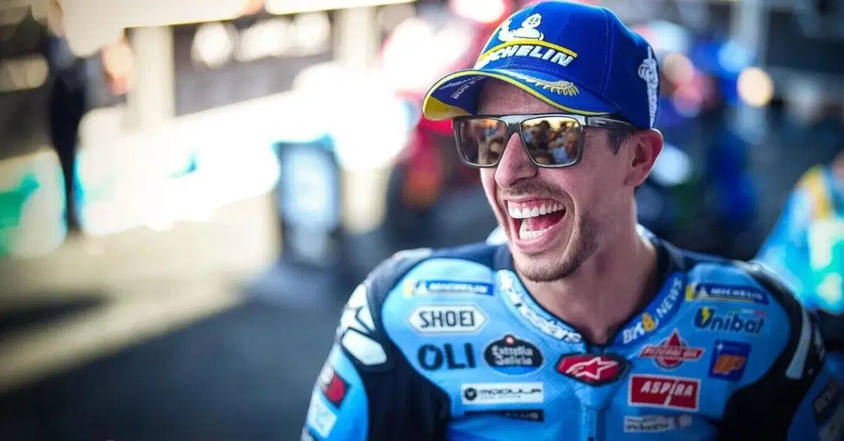 MotoGP 2025. GP di Spagna a Jerez. Il saluto al pubblico, gli occhi lucidi, Alex Marquez e la 1&ordf; vittoria: "Quando ho visto Marc sbagliare ho detto: &egrave; il mio giorno" [VIDEO]