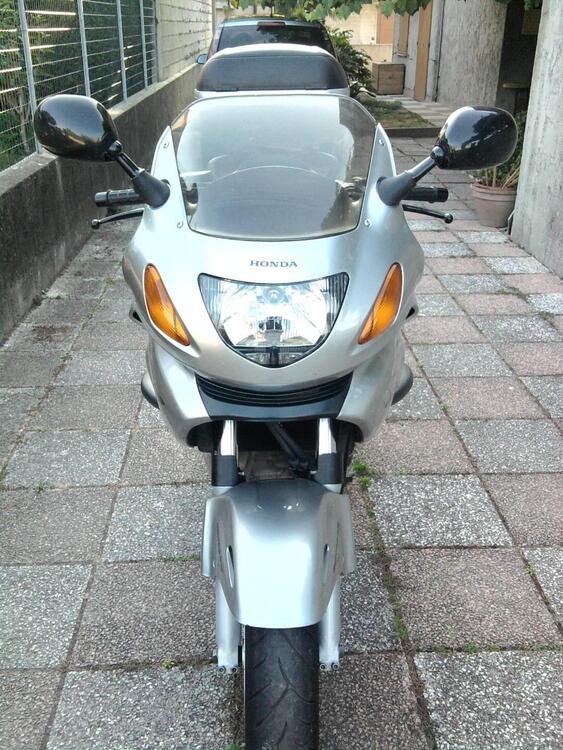 Honda Deauville 650 (2002 - 05) (3)