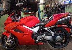 Honda VFR 800 (2002 - 05) usata