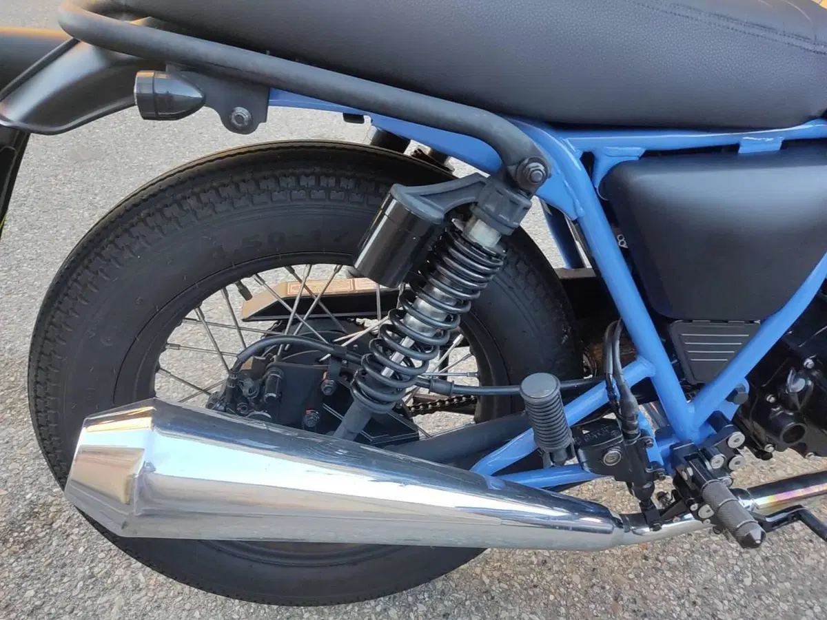 Brixton Motorcycles BX 125 Haycroft (2021) (4)