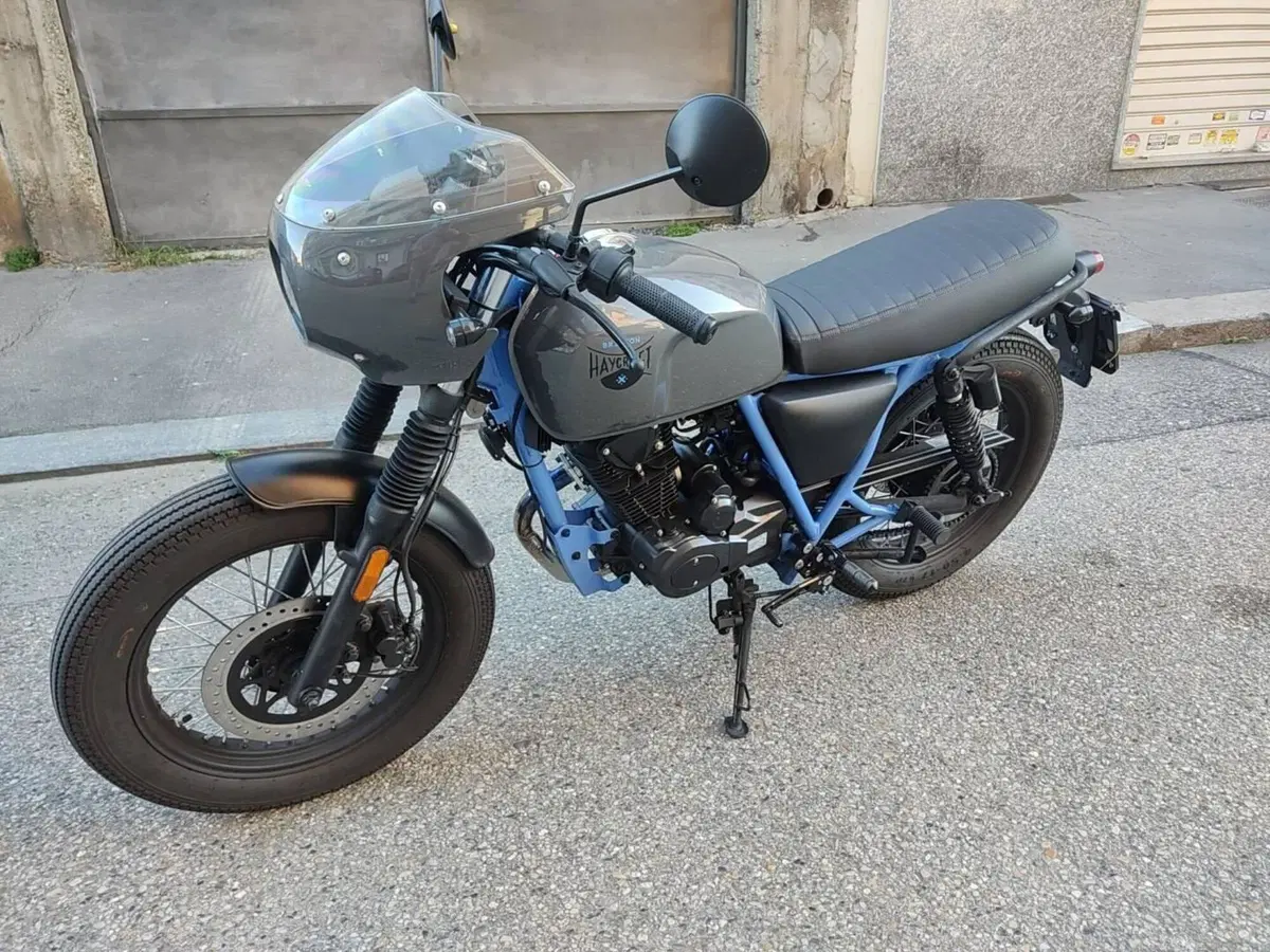 Brixton Motorcycles BX 125 Haycroft (2021) (8)